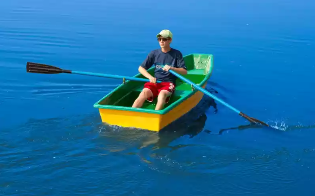 Стеклопластиковая лодка Малютка в Балашихе