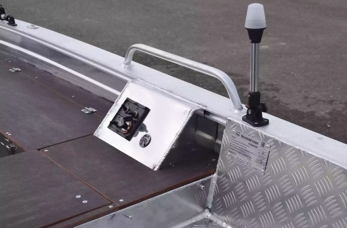 Алюминиевая лодка Wyatboat-390РМ в Балашихе