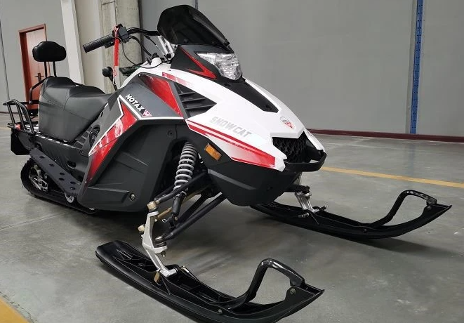 Снегоход Motax Snow Cat 180 EFI в Балашихе
