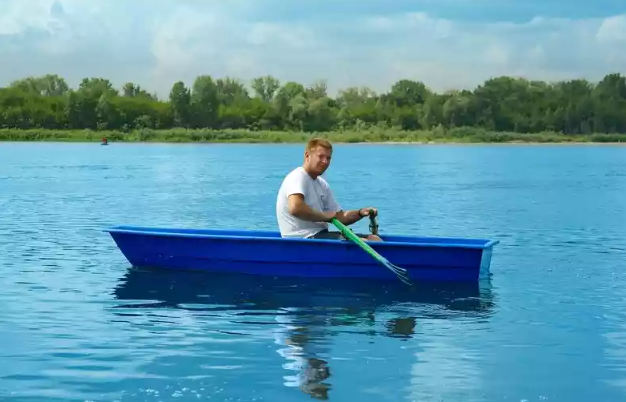 Стеклопластиковая лодка Малютка в Балашихе