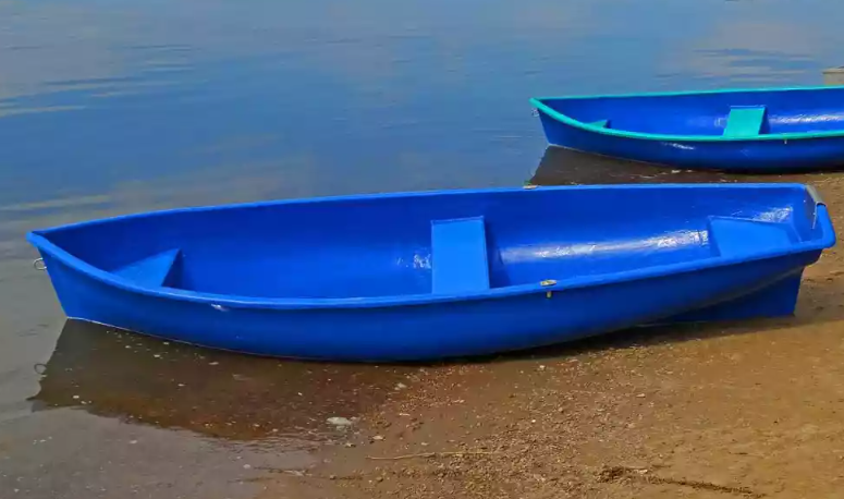 Стеклопластиковая лодка Омуль в Балашихе