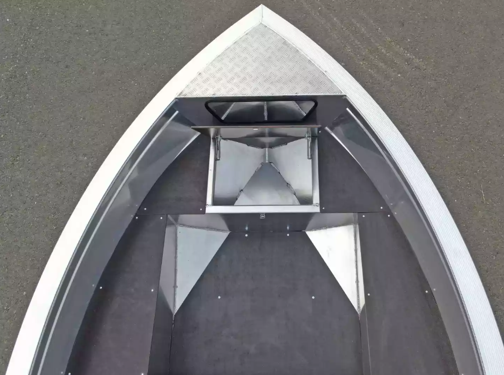 Алюминиевая лодка  Неман-420 в Балашихе