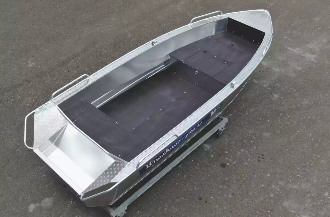 Алюминиевая лодка  Wyatboat-430М FISH в Балашихе