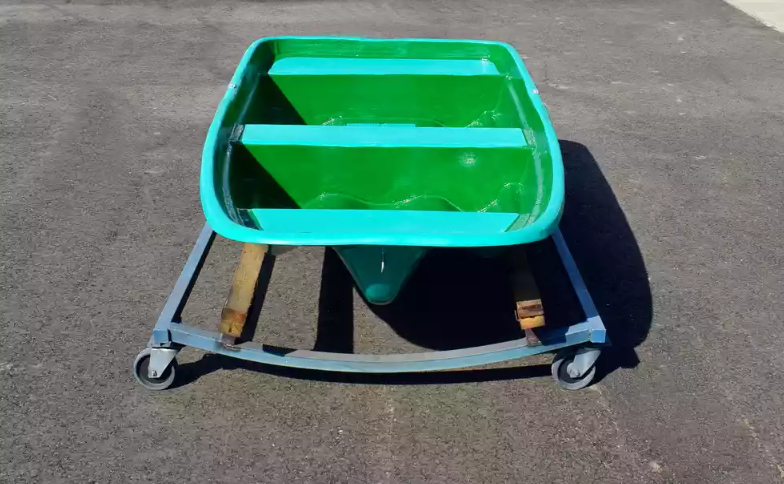 Стеклопластиковая лодка Старт (тримаран) в Балашихе