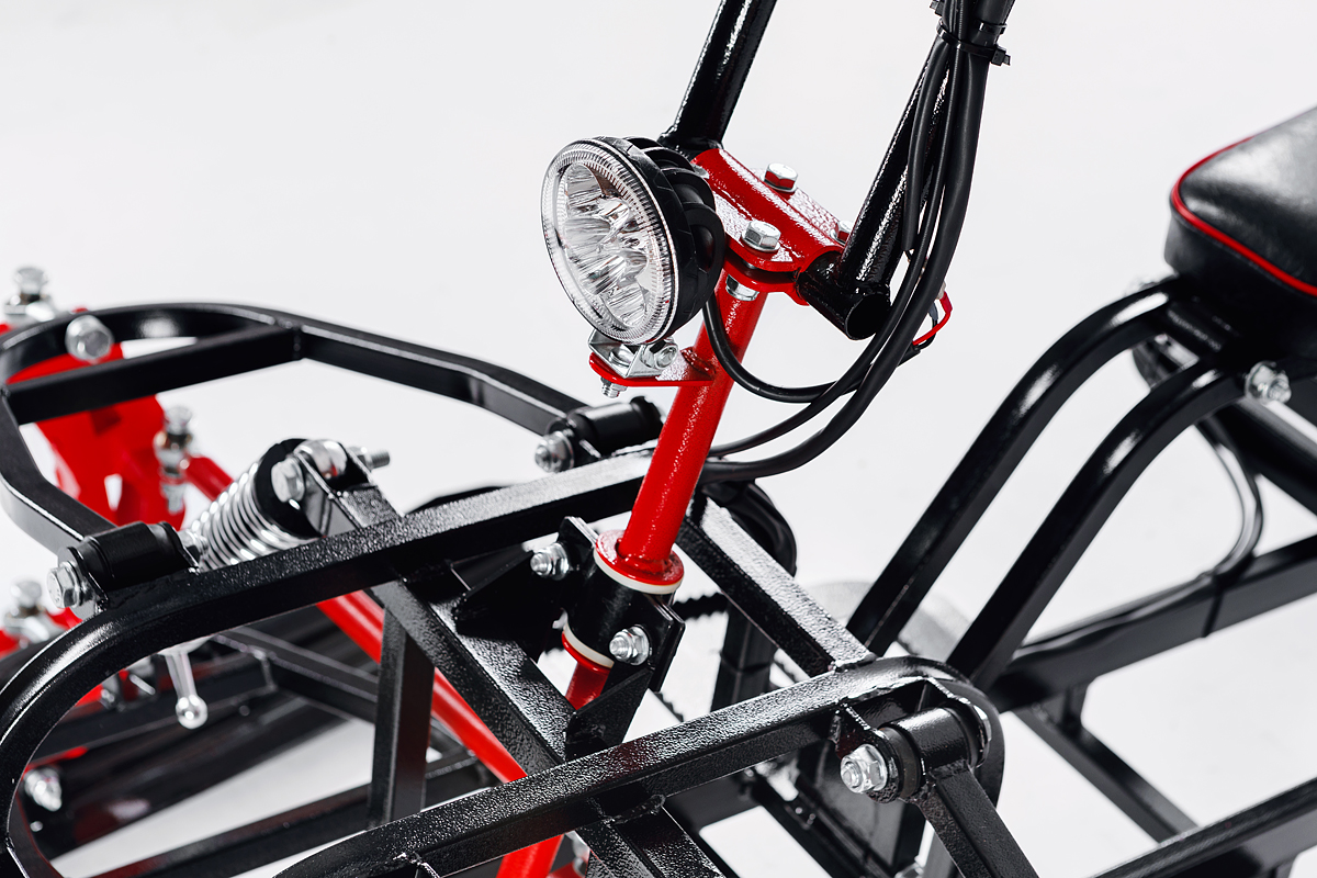 Лыжный модуль IKUDZO с подогревом ручек пластиковые лыжи в Балашихе