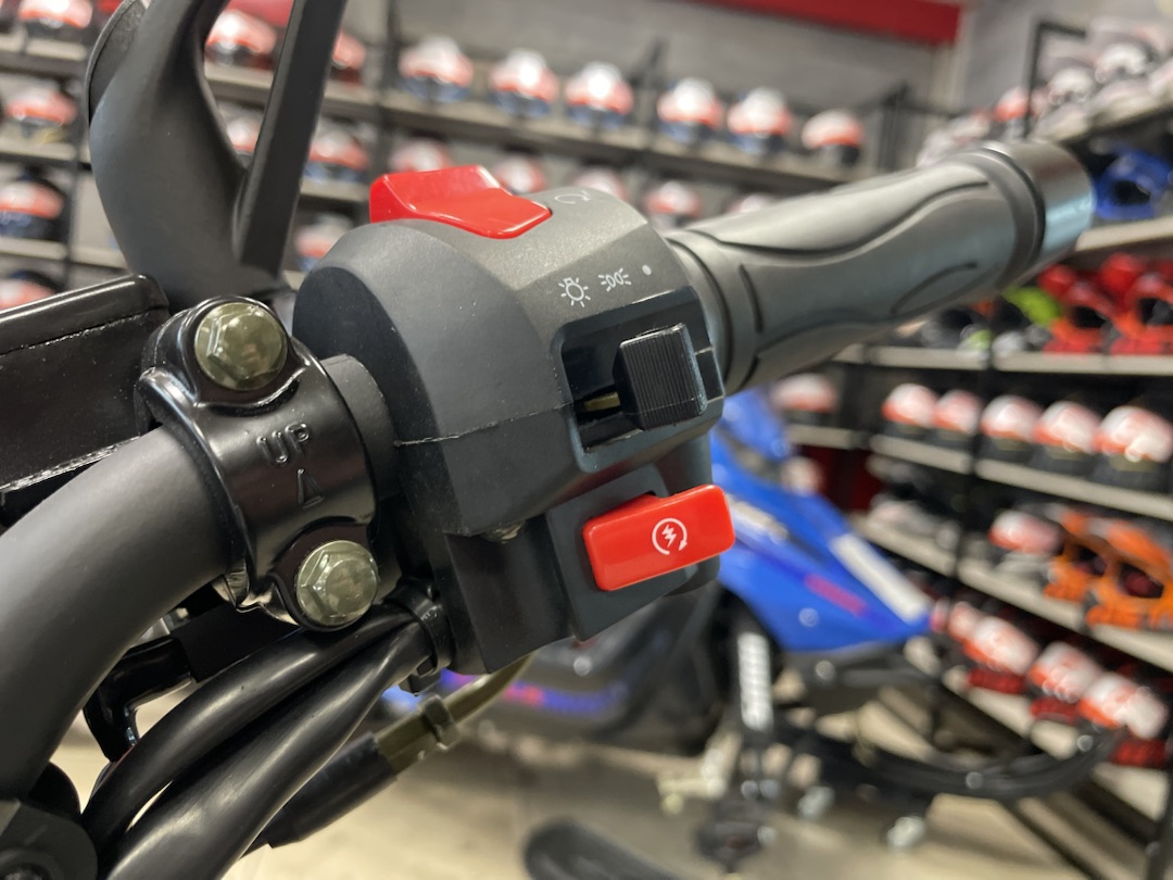 Мопед PROMAX CB150R (49) в Балашихе