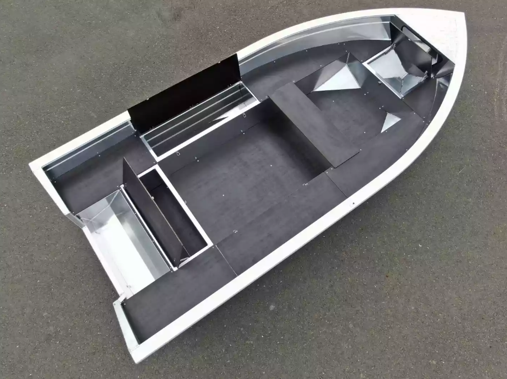 Алюминиевая лодка  Неман-420 в Балашихе