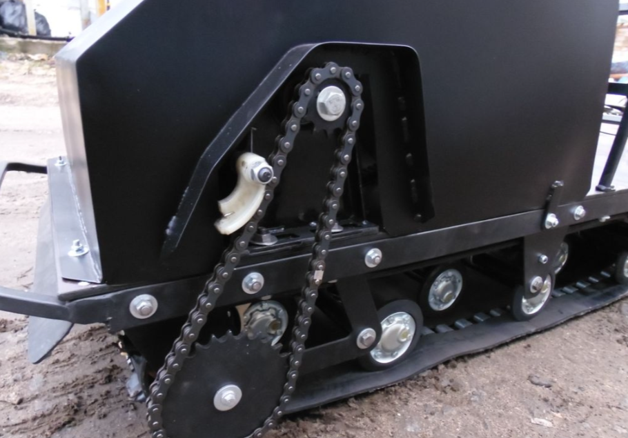 Мотобуксировщик AhtaR Зима 15 л/с с вариатором в Балашихе