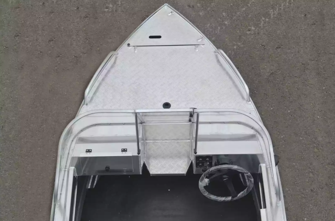 Алюминиевая лодка  Neman-400 PRO в Балашихе