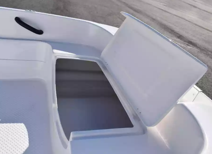 Стеклопластиковая лодка Пингвин (тримаран) в Балашихе