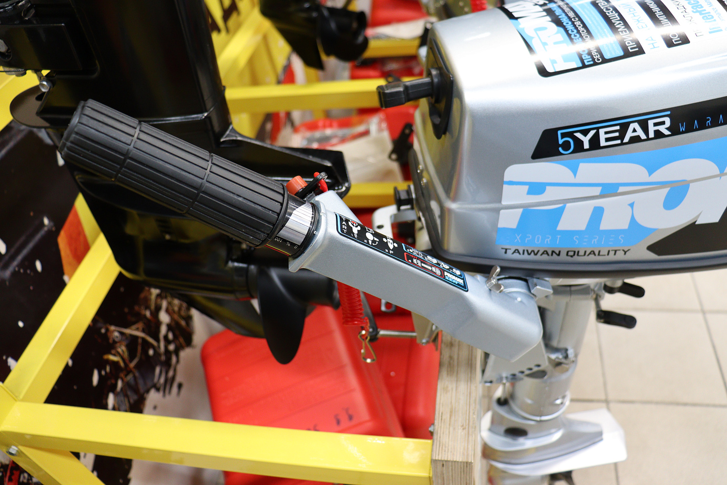 Лодочный мотор PROMAX SP5FHS (внешний бак 12 л) в Балашихе