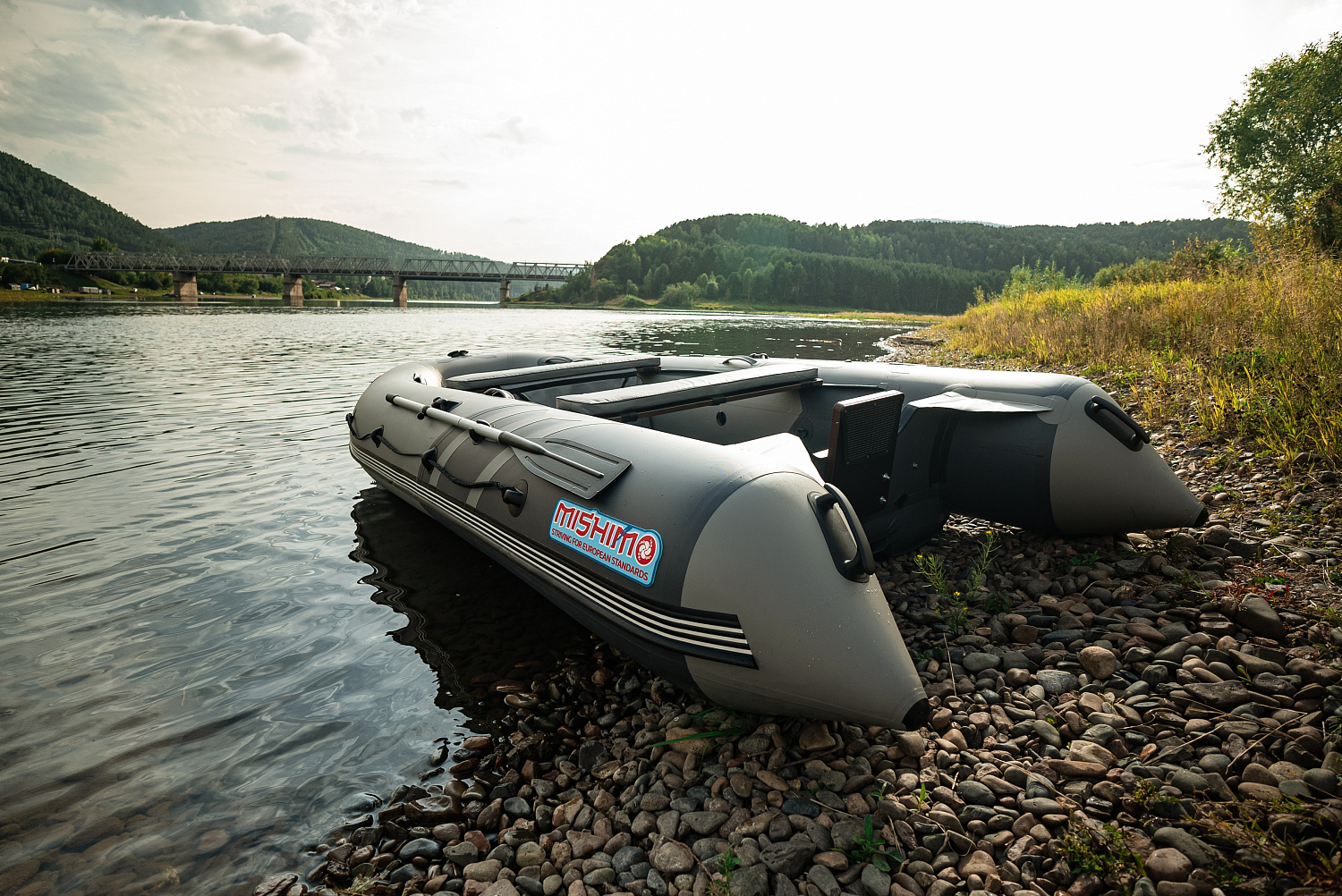 Лодка MISHIMO RIVER JET 390 под водомет в Балашихе