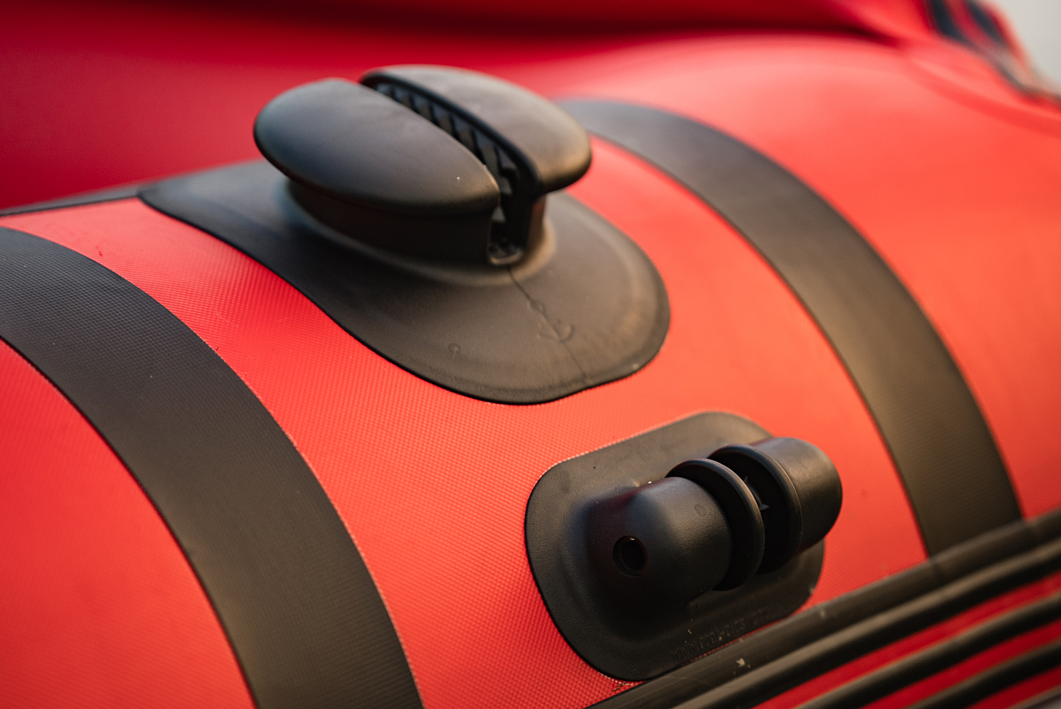 Лодка MISHIMO RIVER FJET PRO 430  под водомет в Балашихе