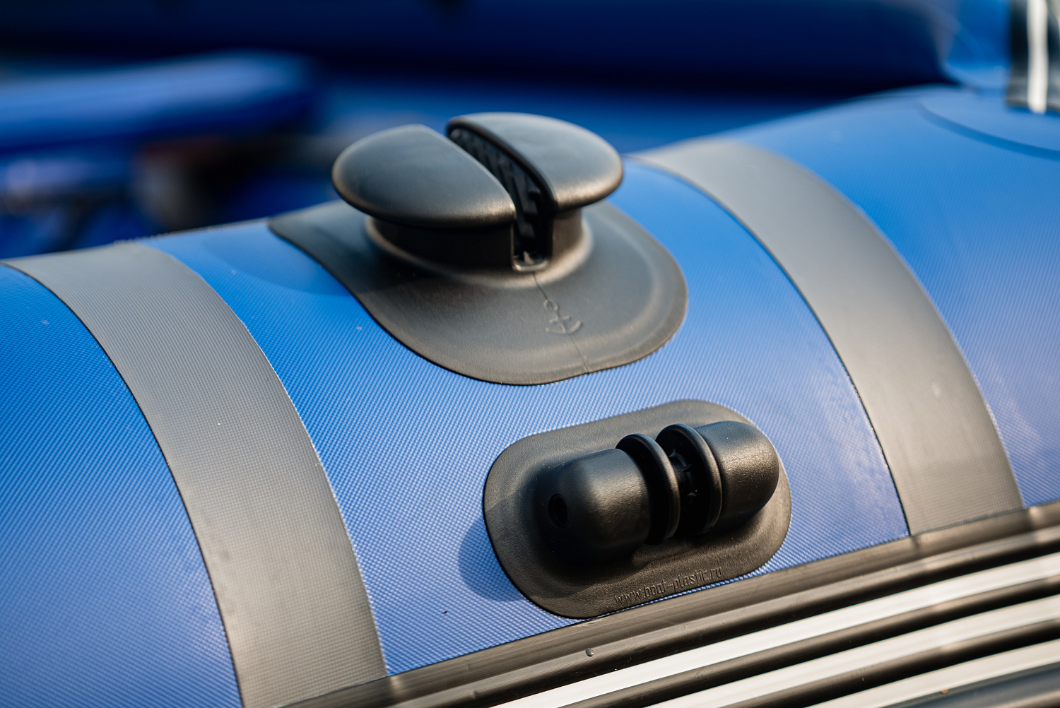 Лодка MISHIMO RIVER FJET PRO 430  под водомет в Балашихе