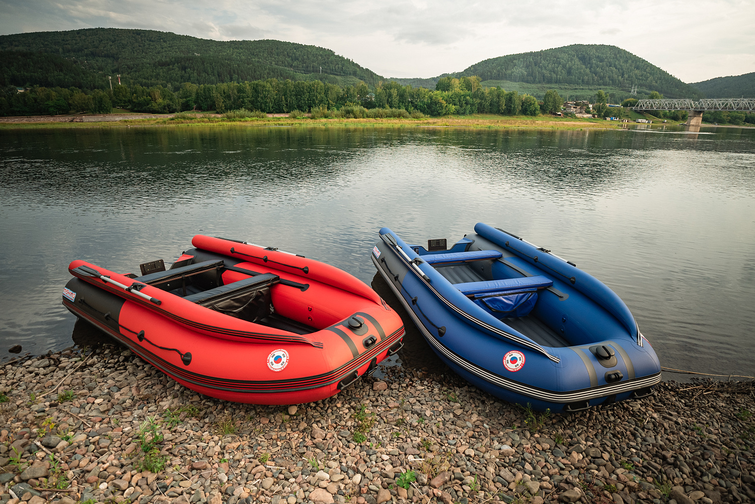 Лодка MISHIMO RIVER FJET PRO 430  под водомет в Балашихе