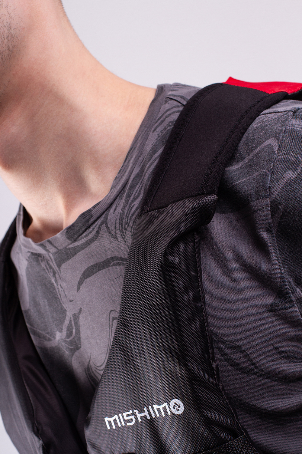 Жилет спасательный MISHIMO PRO Премиум качества Черно-красный в Балашихе